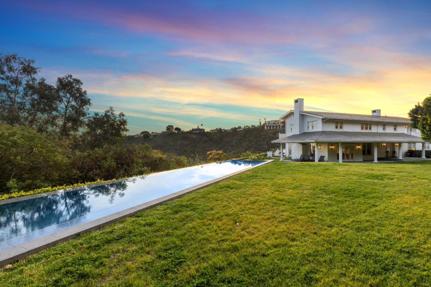 Stradella Hideaway