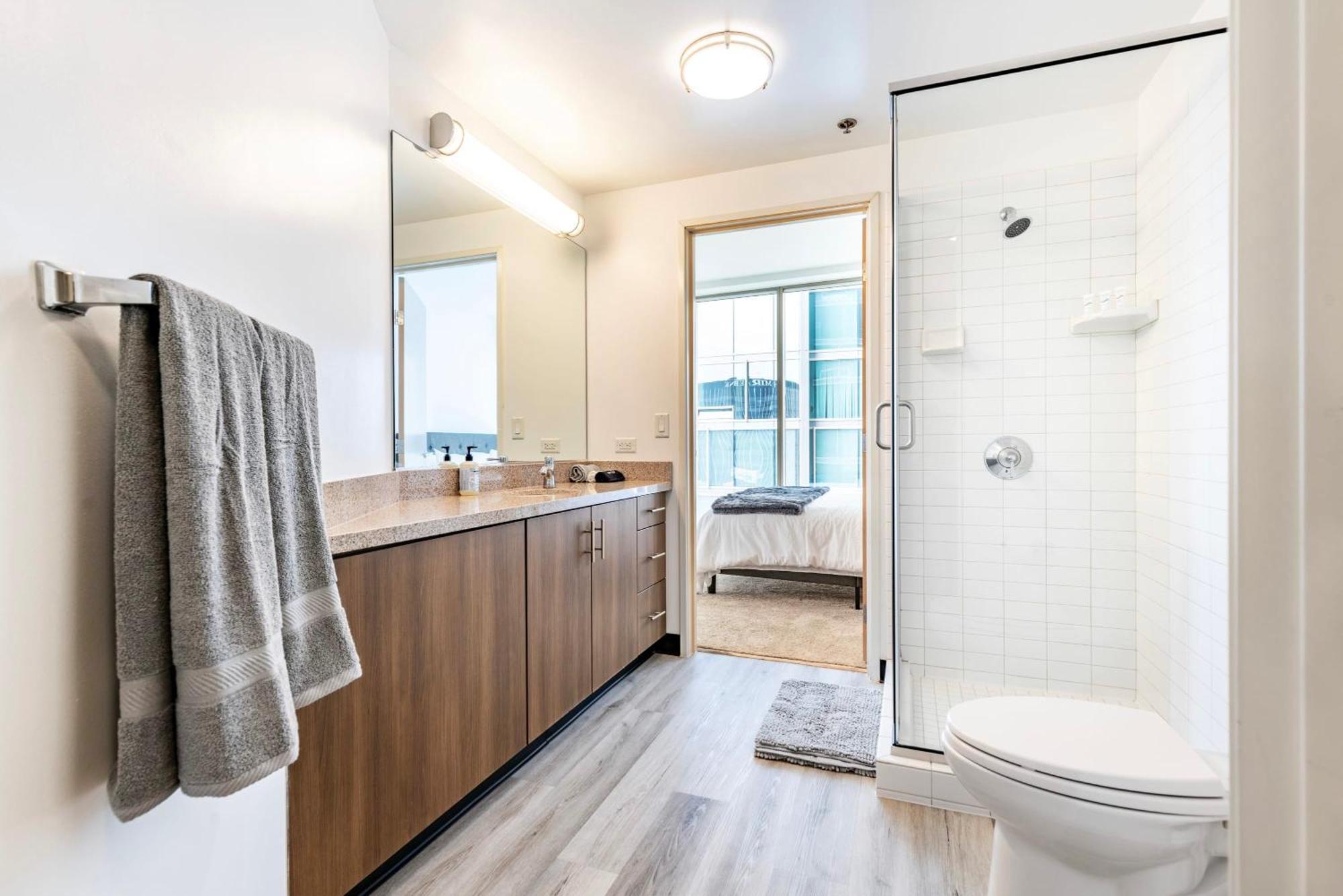 Apartment 2br Luxury Highrise Retreat Vt