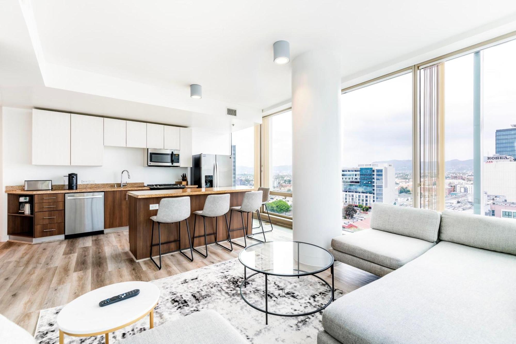 2br Luxury Highrise Retreat Vt Apartment *