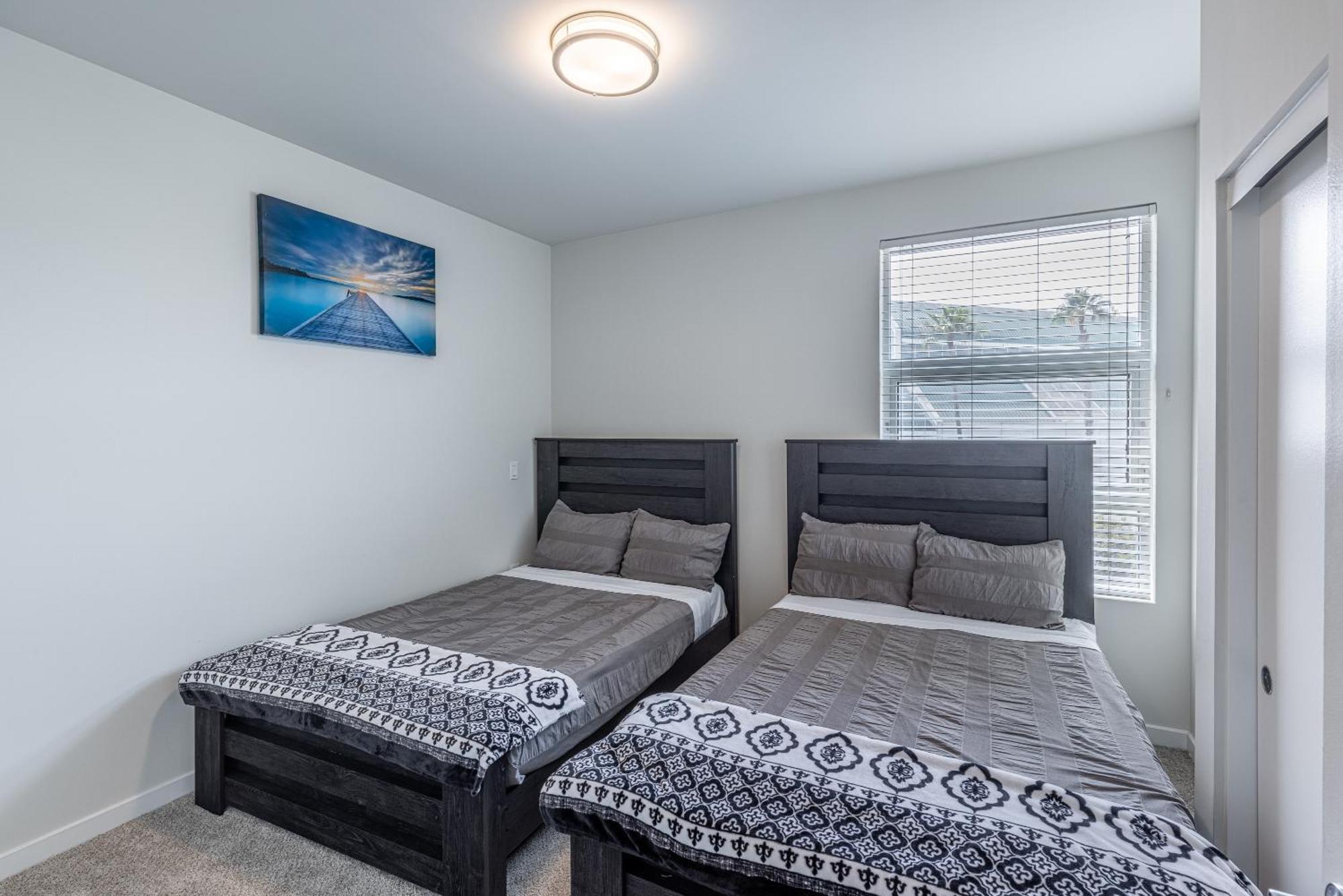 Apartment 2 Bed 2 Bath X Street La Live, Convention Center, Microsoft Theater *