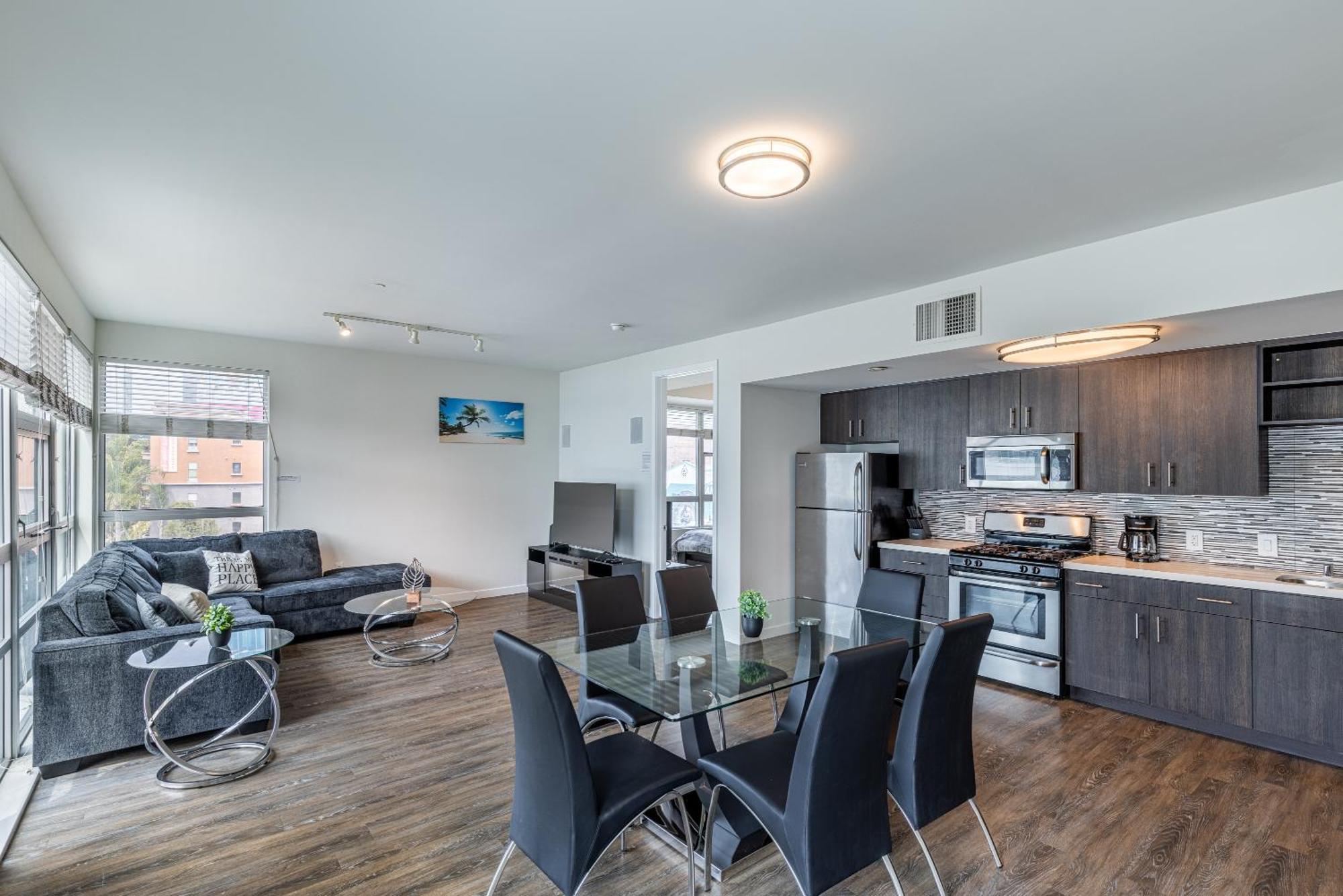 2 Bed 2 Bath X Street La Live, Convention Center, Microsoft Theater *