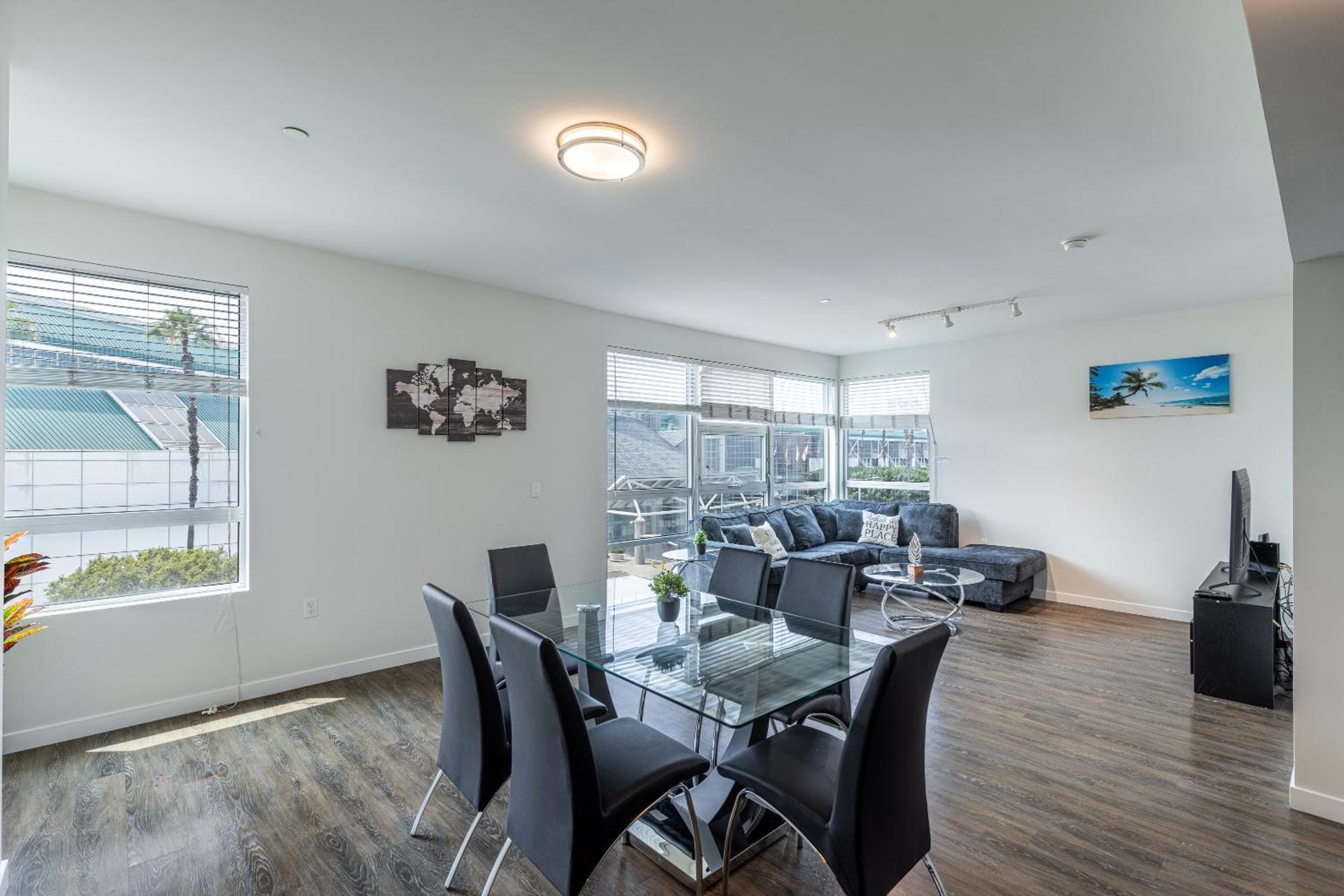 2 Bed 2 Bath X Street La Live, Convention Center, Microsoft Theater