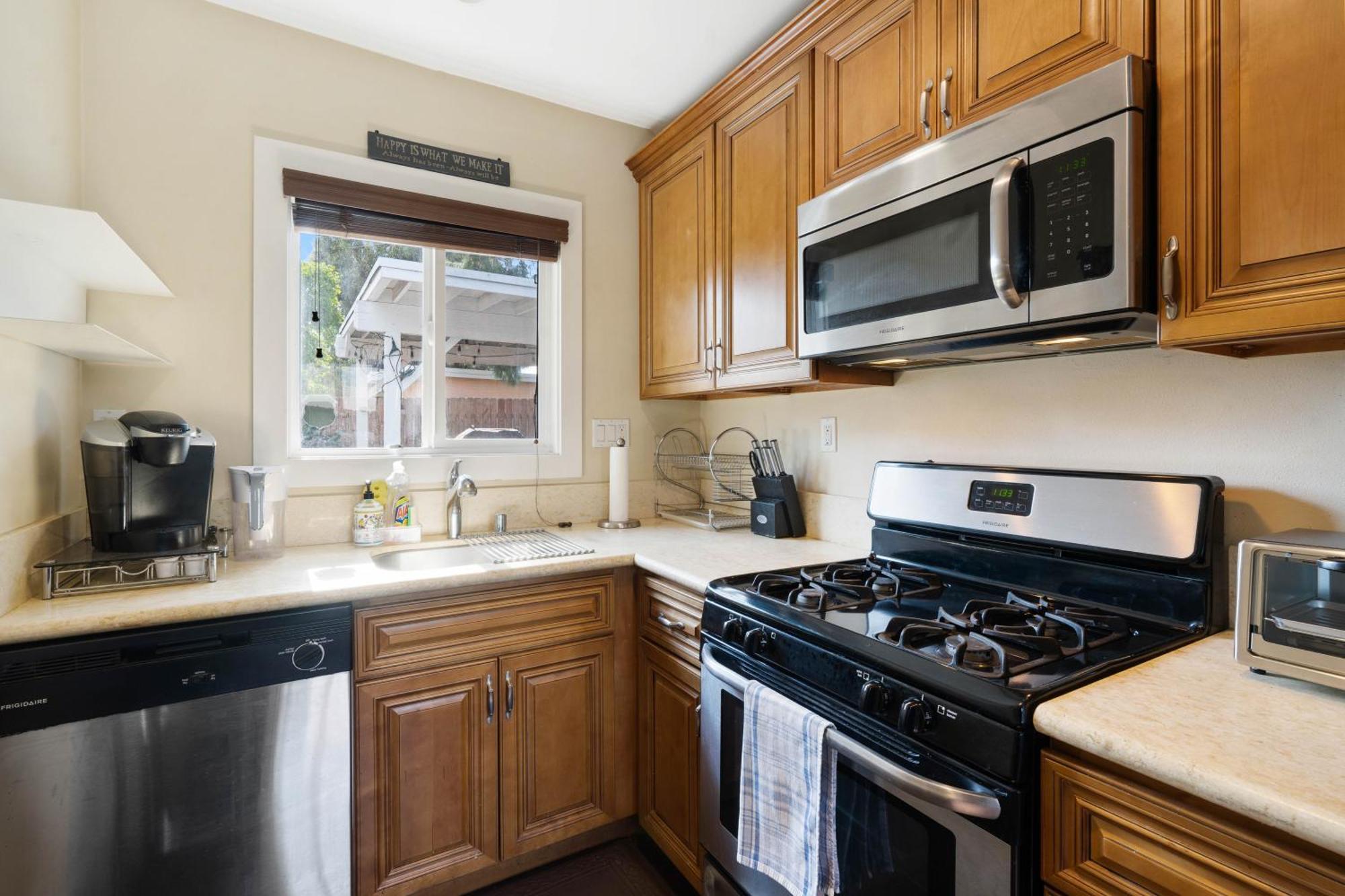 1 Bd In La Perfect For Long Term Holiday home