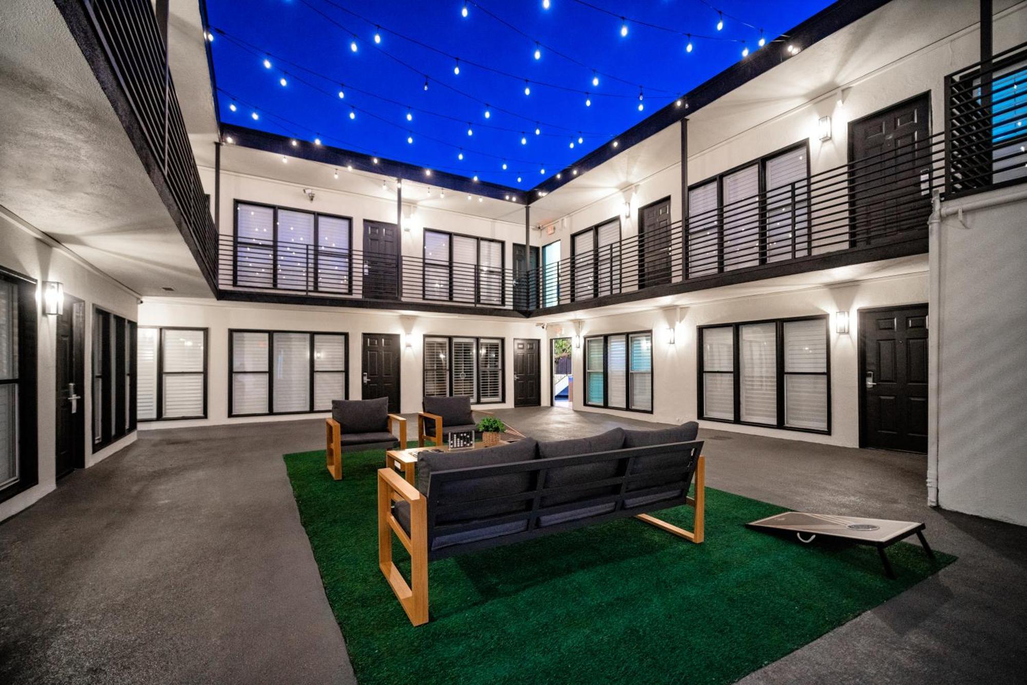 Alojamento Lyfe & By Aga - Beverly Hills