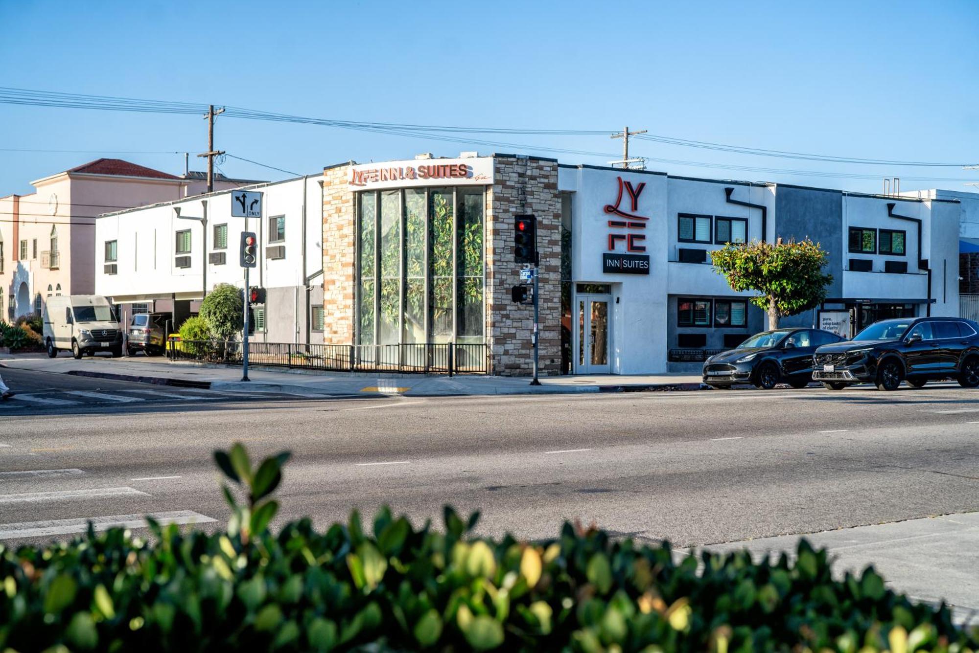 Lyfe & By Aga - Beverly Hills Alojamento *
