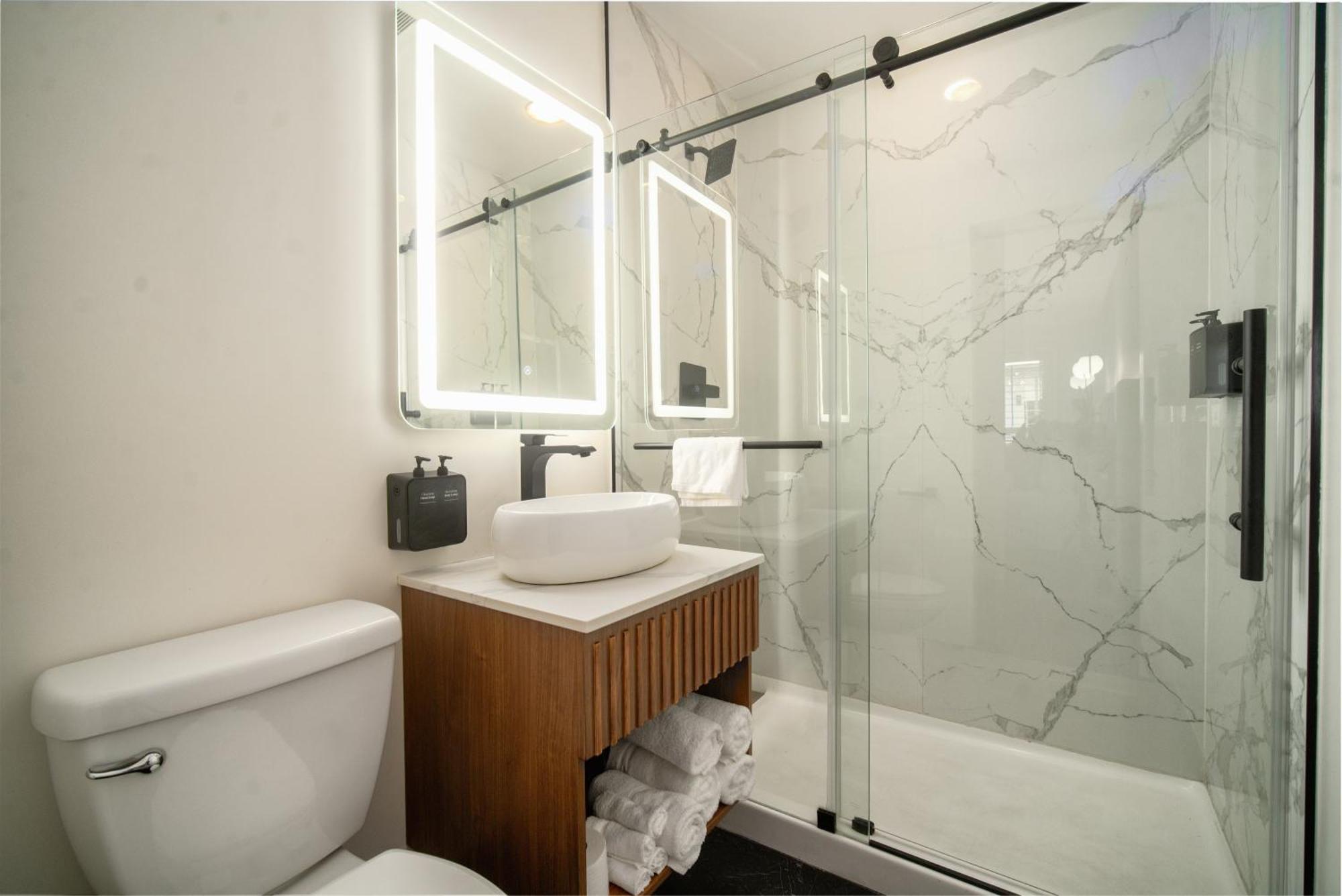Alojamento Lyfe & By Aga - Beverly Hills