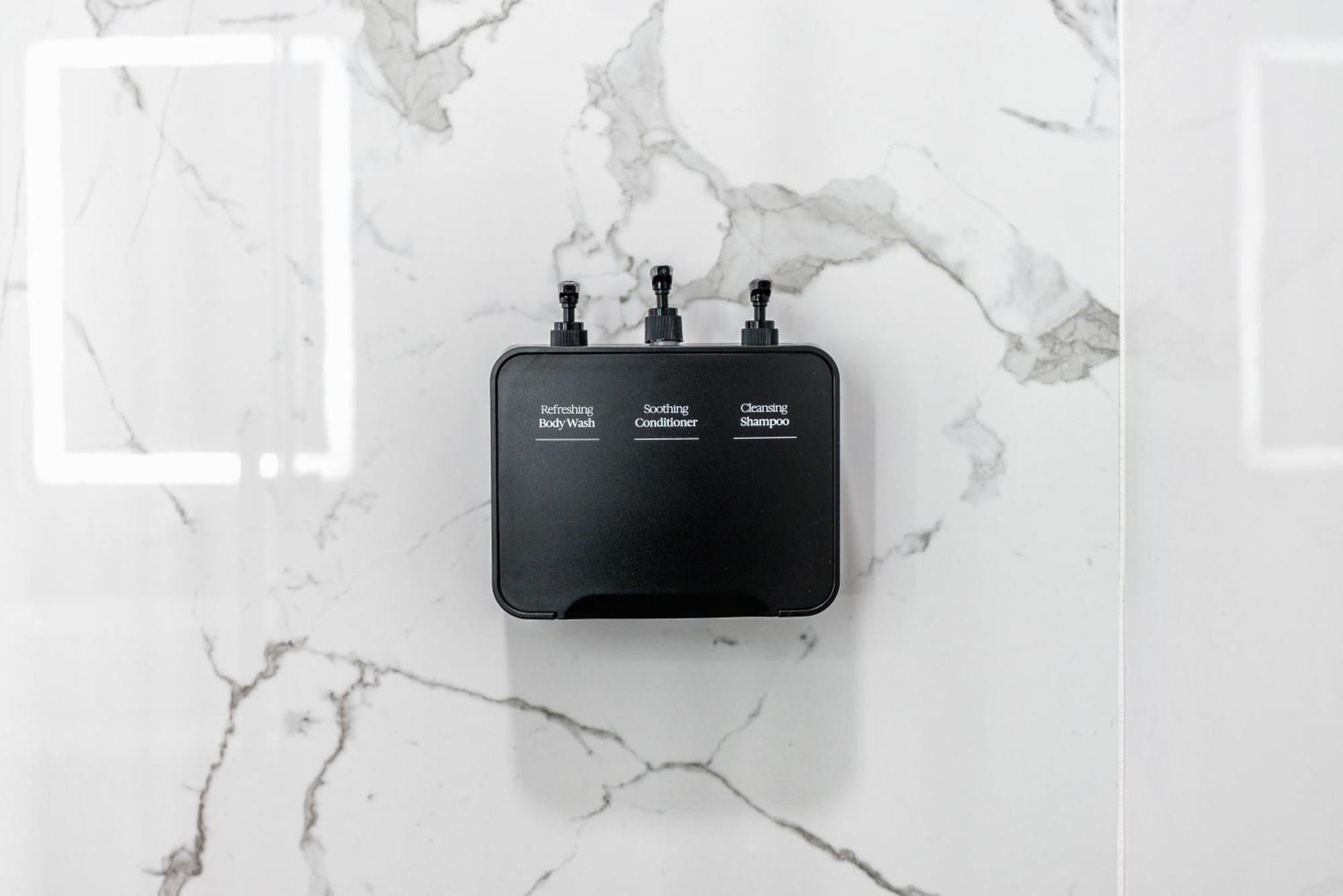 Lyfe & By Aga - Beverly Hills Alojamento *