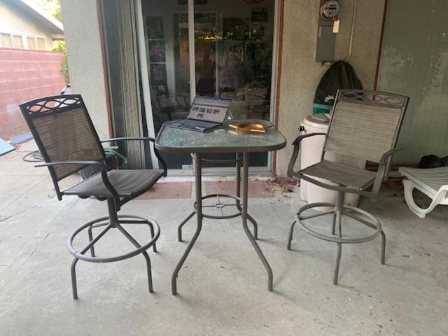 Art At 8509 Fullbright Avenue, Winnetka, Ca, 91306 Los Angeles