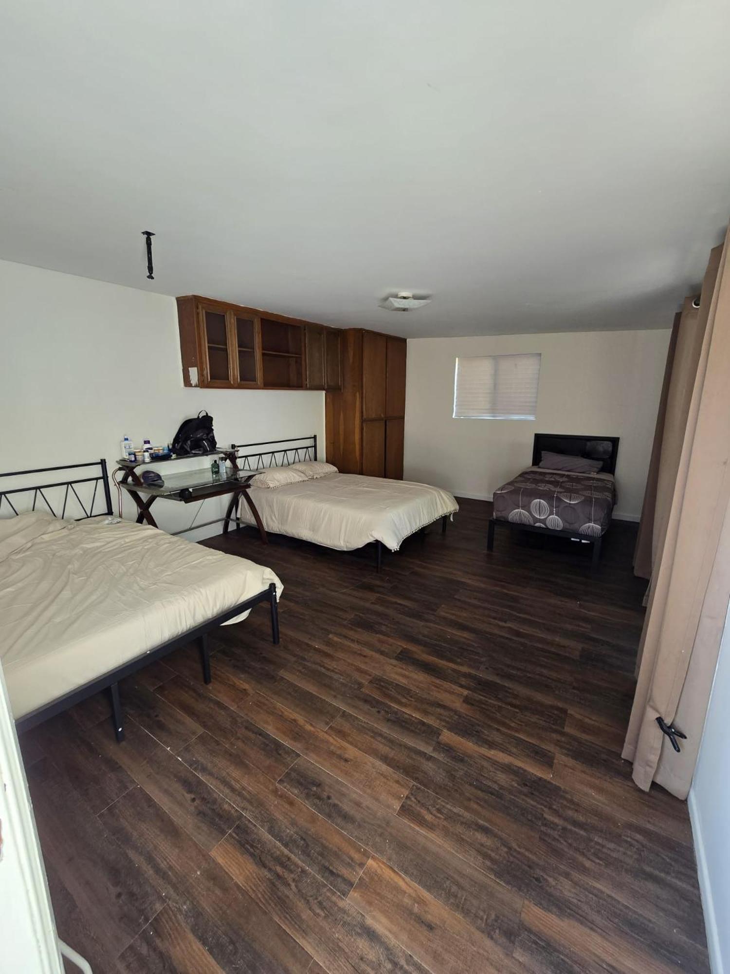 Angeles 3 Bedroom Charmer Large Holiday home