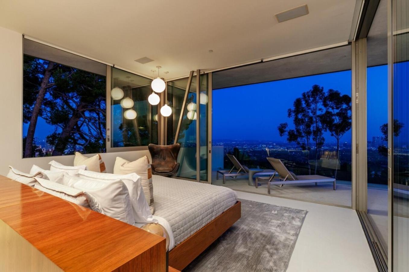 Villa Vue Modern *