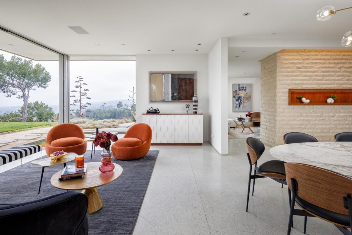 Vue Modern Villa