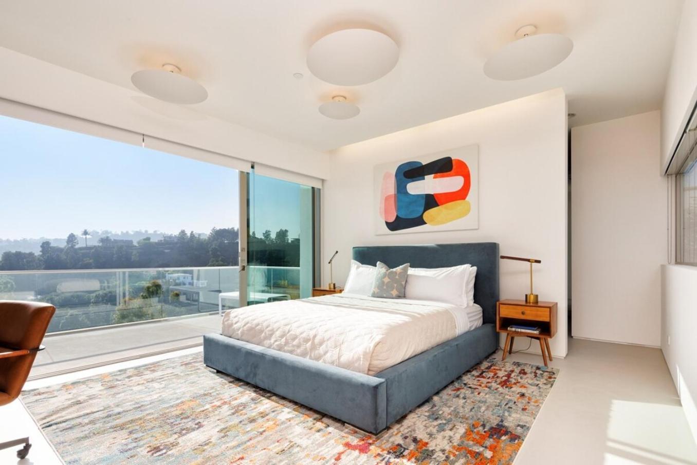 Villa Vue Modern *
