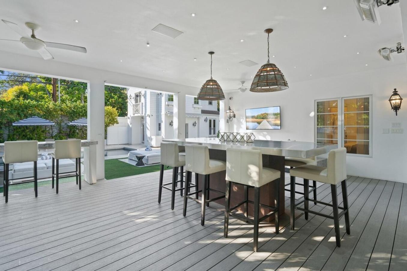 Villa Hearst Estate *