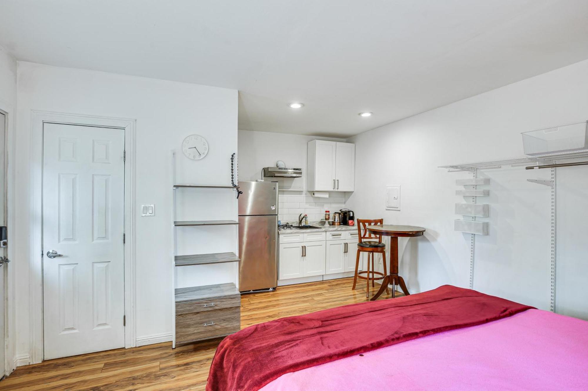 Pet-friendly San Pedro About 3 Mi To The Ocean! Apartment *