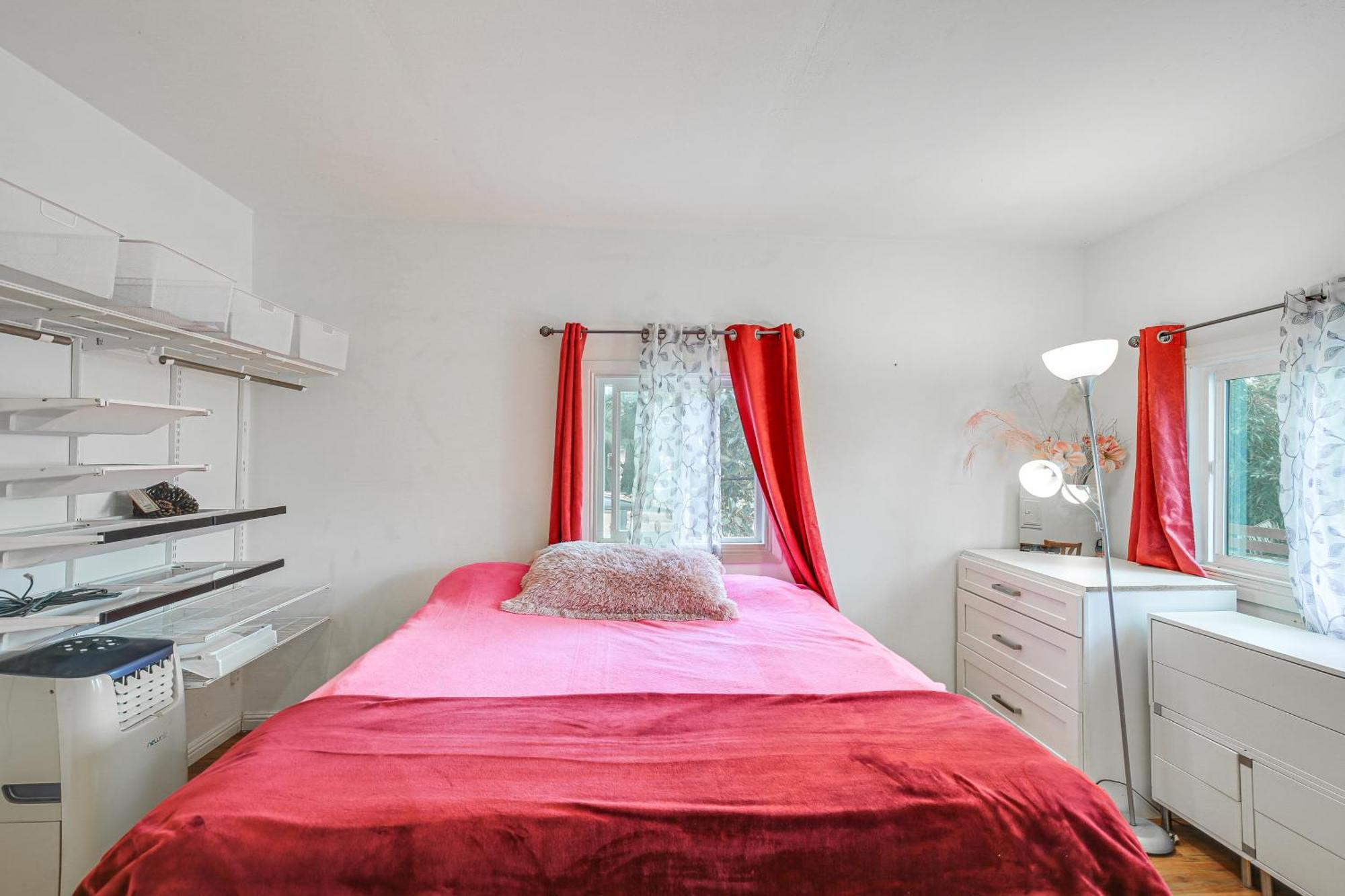 Pet-friendly San Pedro About 3 Mi To The Ocean! Los Angeles
