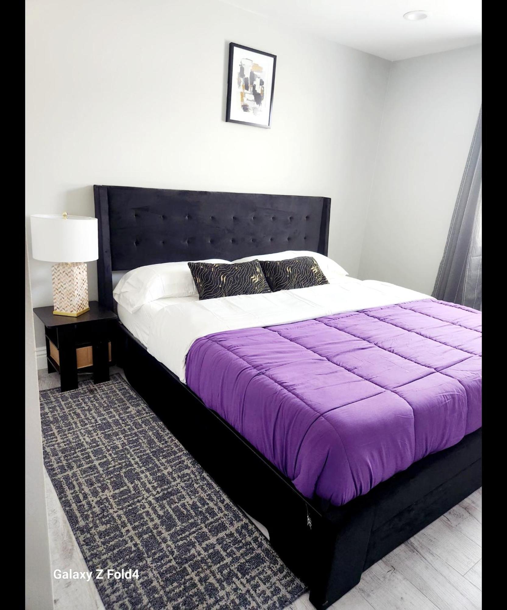 Charming In La Prime Location