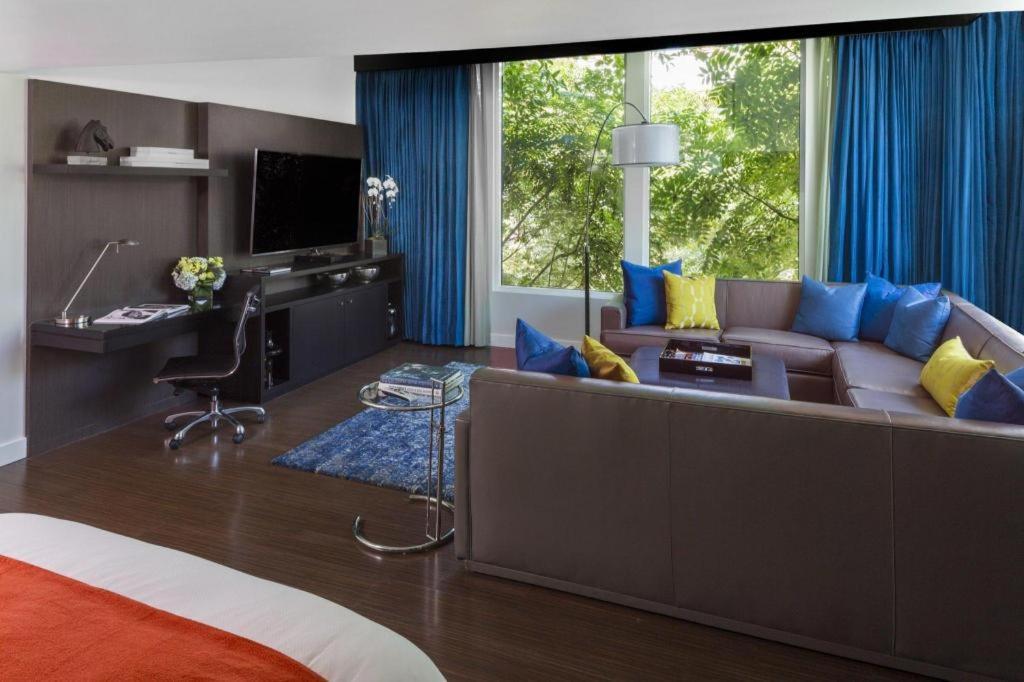 Sunset Marquis & Hotel 4*