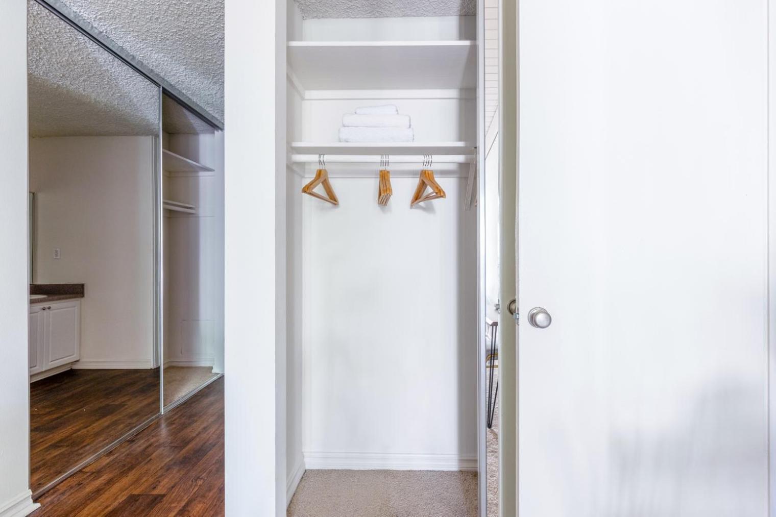 Culver 2br W Gym Pool Nr Shops Lax-344 * Los Angeles