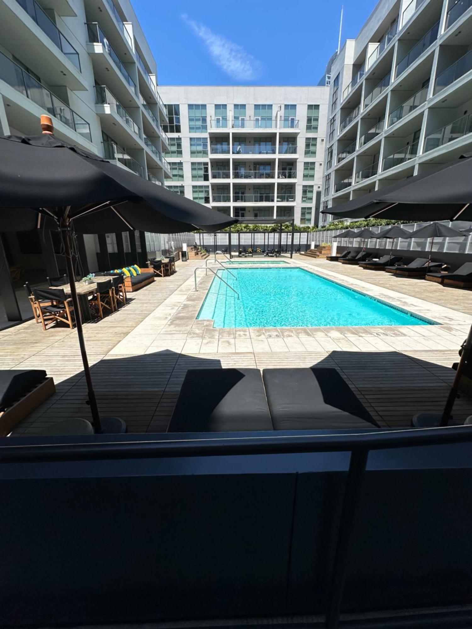 Apartment Luxury 2br Located Dtla *