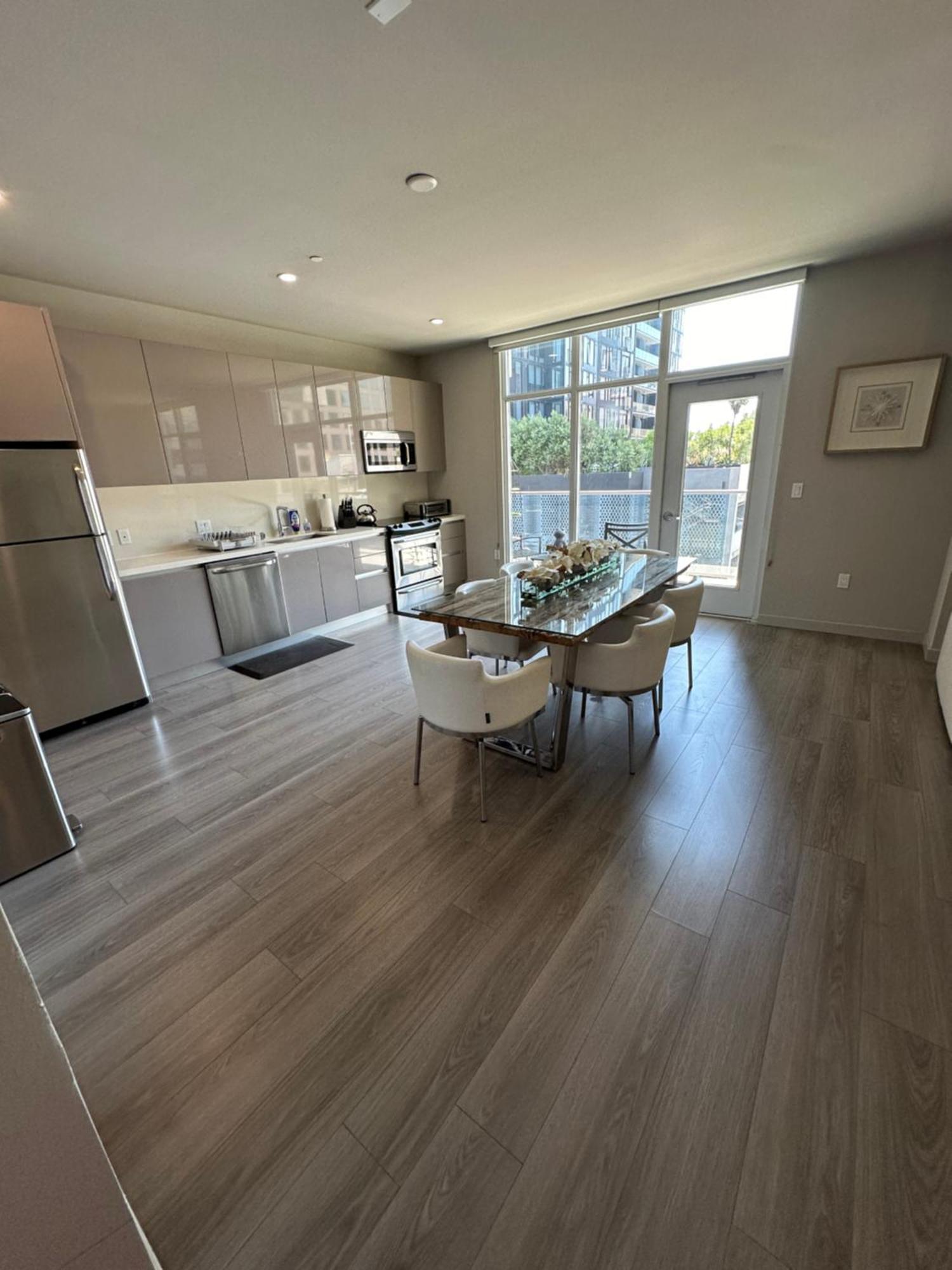 Apartment Luxury 2br Located Dtla