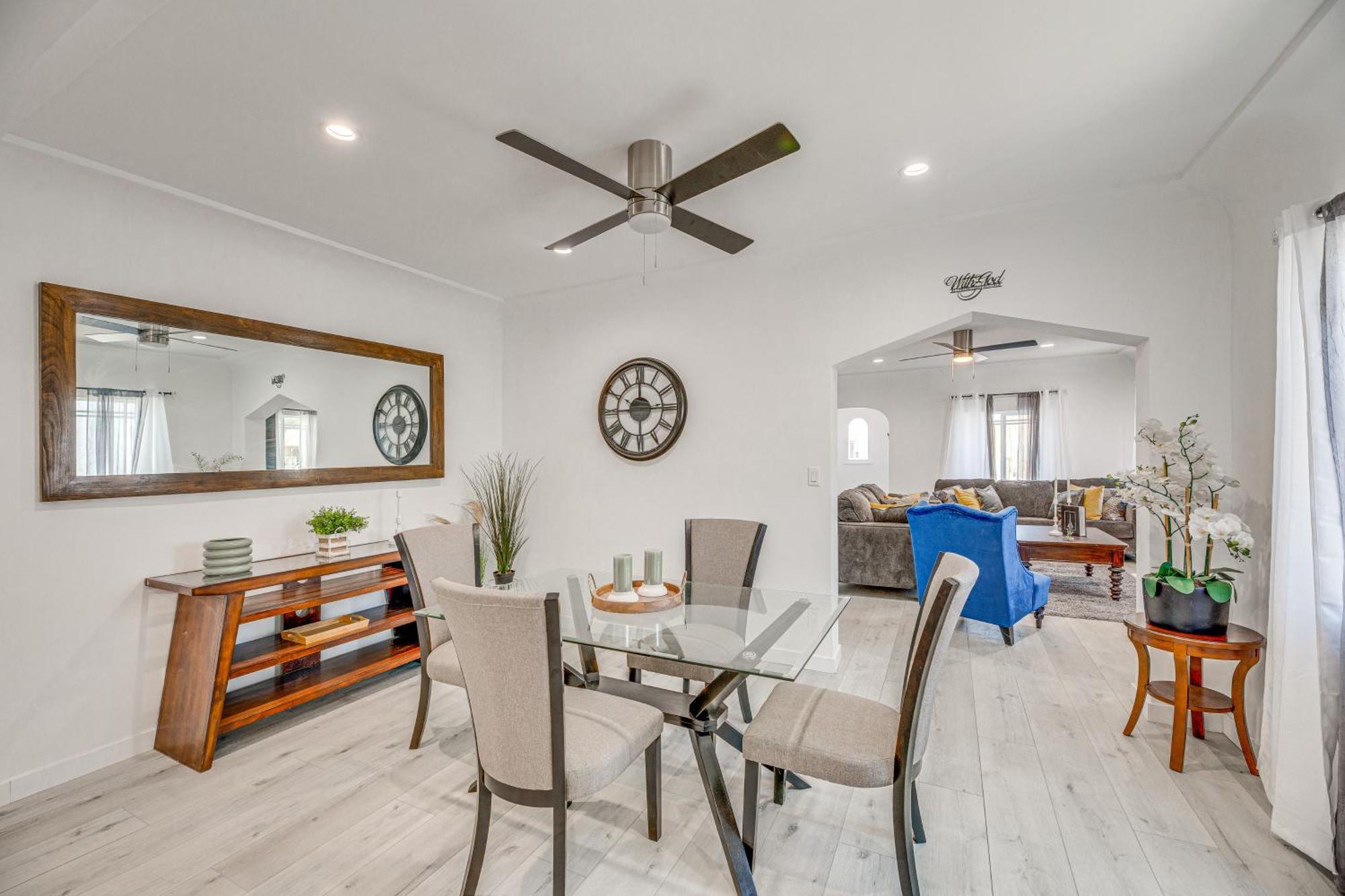 East Angeles Retreat About 2 Mi To Citadel Outlets Apartment *