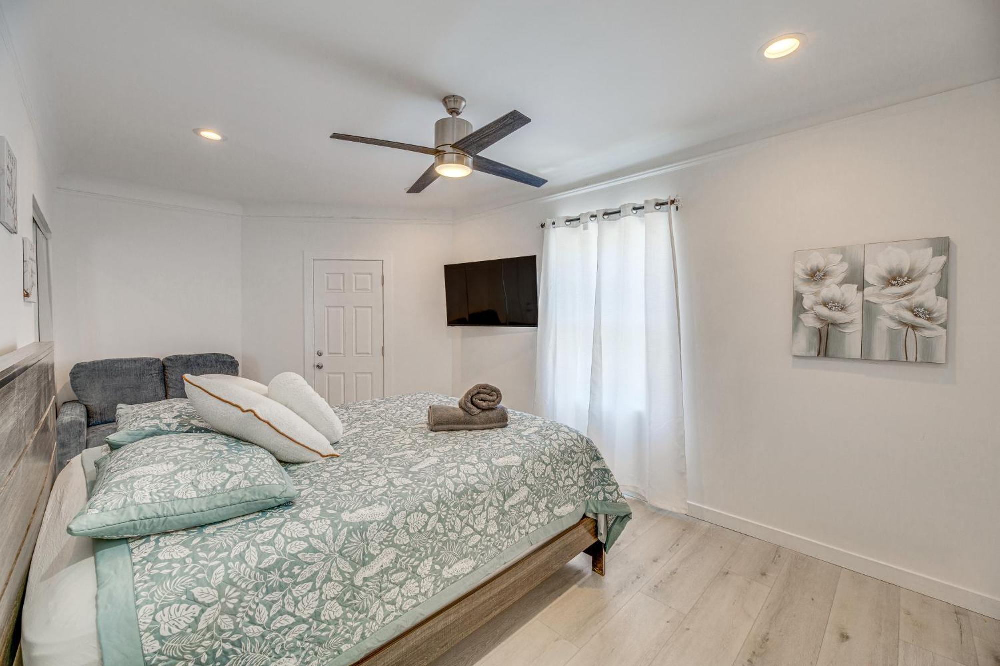 Apartment East Angeles Retreat About 2 Mi To Citadel Outlets Los Angeles