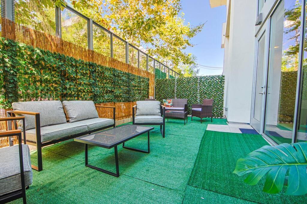Apartment Trendy & Comfy 4bdr Townhouse In Hollywood Los Angeles