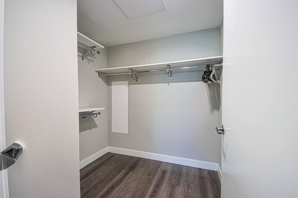 Trendy & Comfy 4bdr Townhouse In Hollywood Apartment Los Angeles