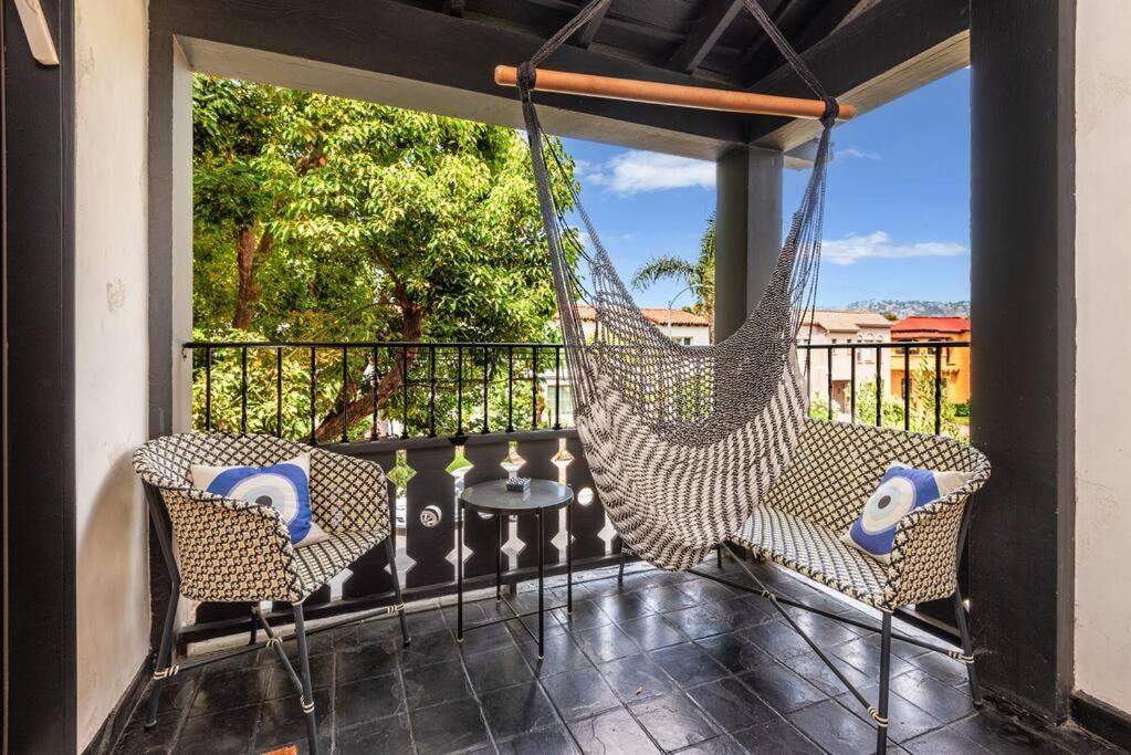 Exclusive Luxury 2br With Private Patio Apartment *