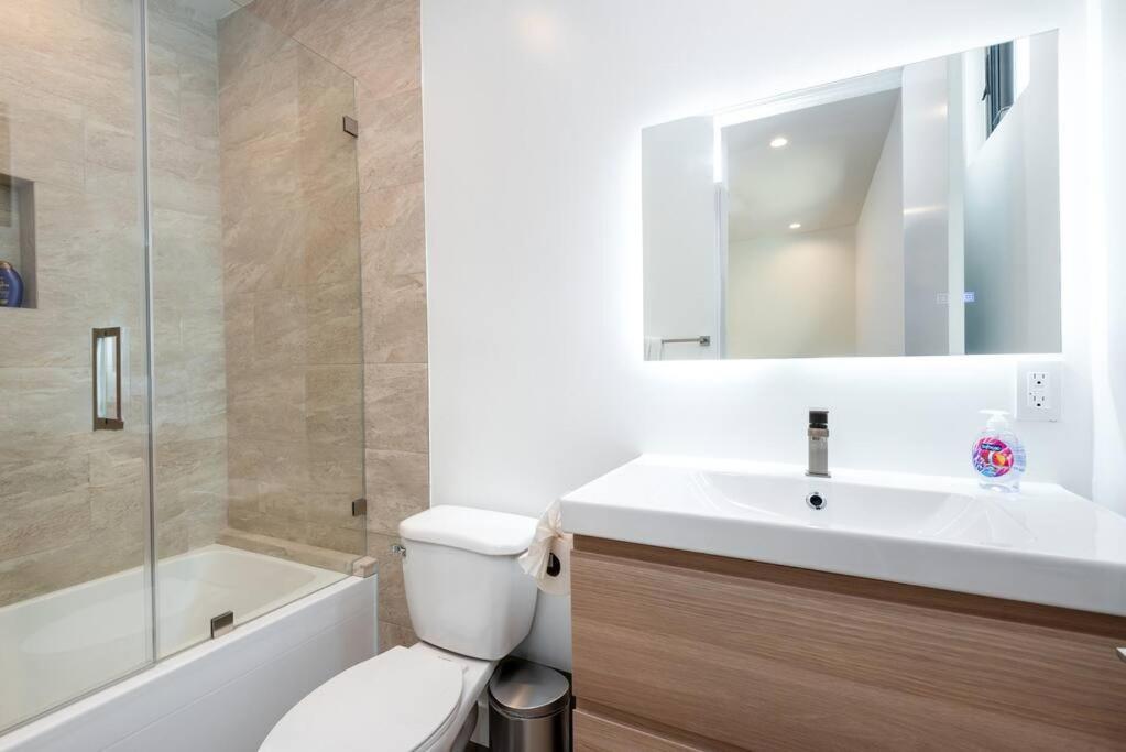 Apartment Exclusive Luxury 2br With Private Patio *