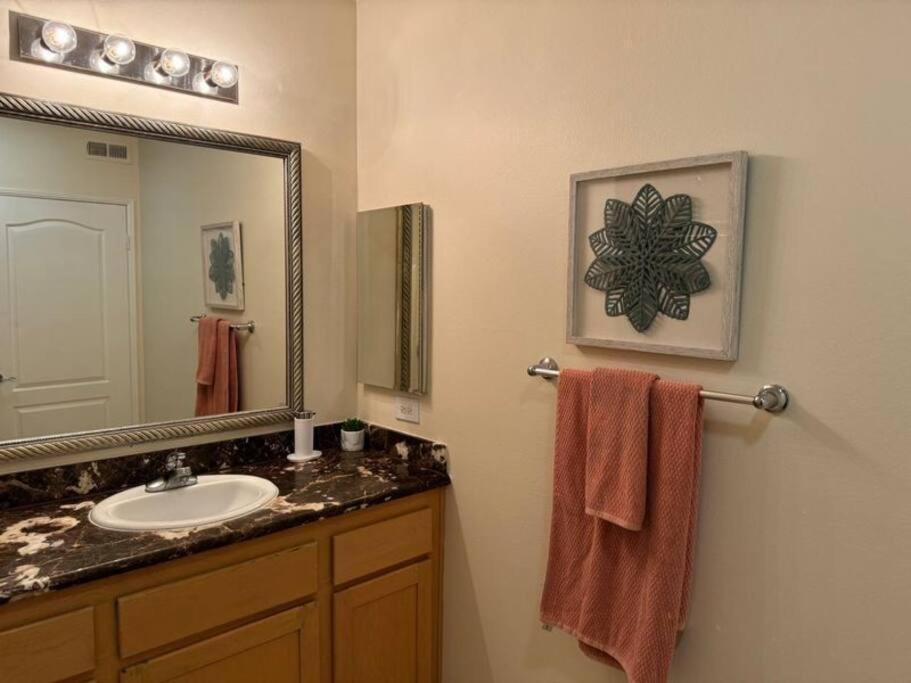 Classy And Comfy Unit Apartment *
