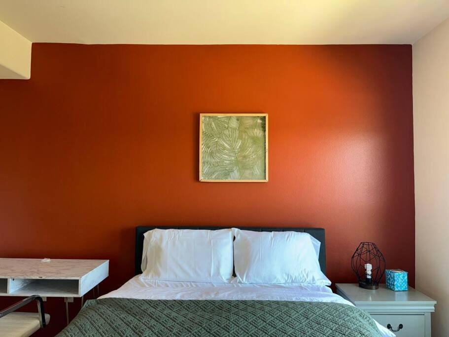Classy And Comfy Unit Apartment Los Angeles
