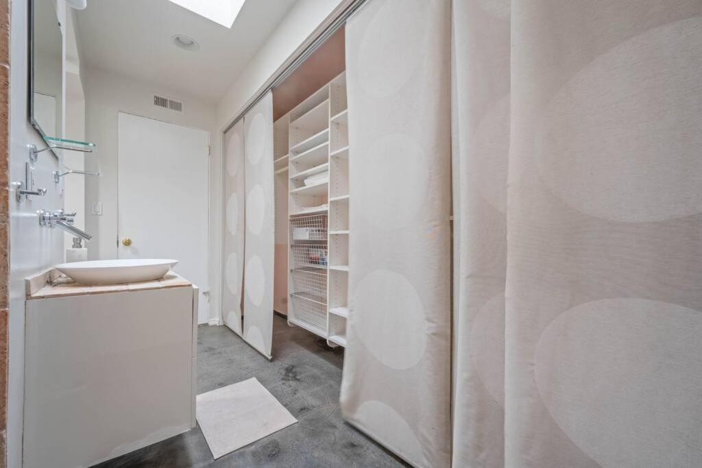 Holiday home Oakdale Retreat With Pool & Los Angeles