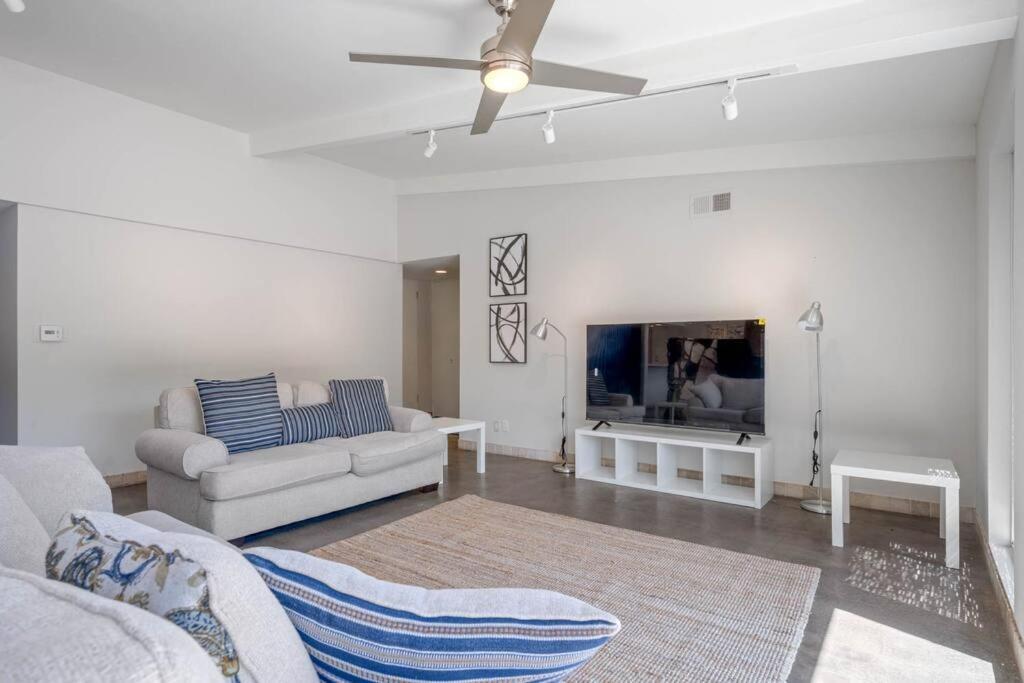 Oakdale Retreat With Pool & Los Angeles