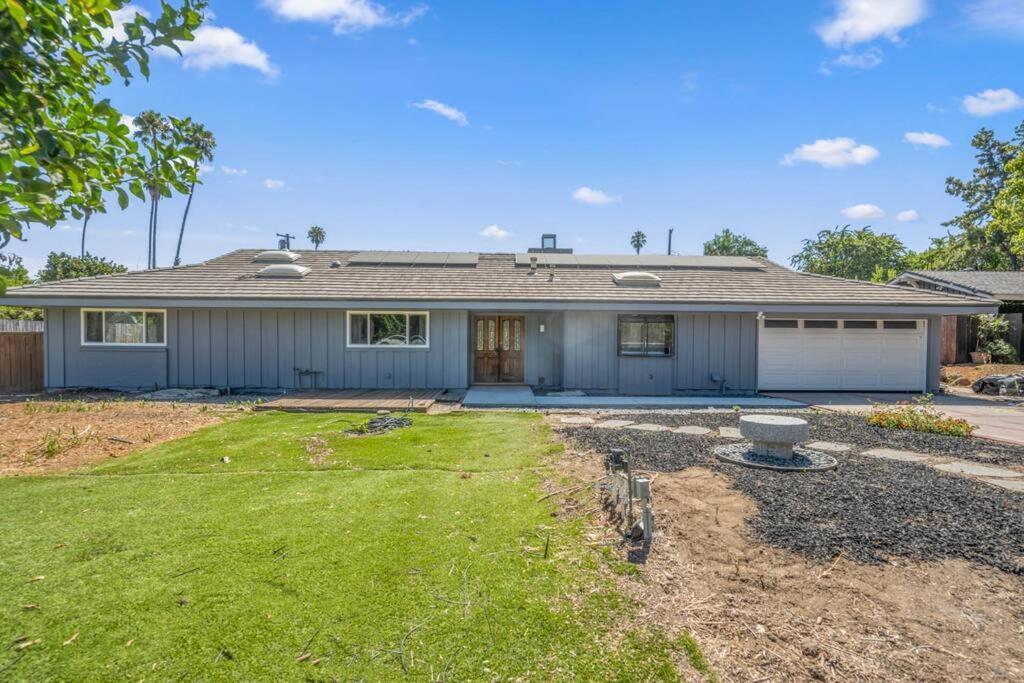 Oakdale Retreat With Pool & * Los Angeles