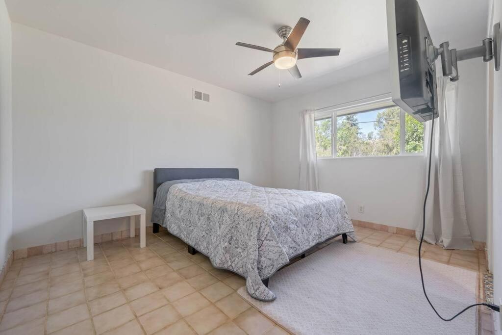 Oakdale Retreat With Pool & Los Angeles