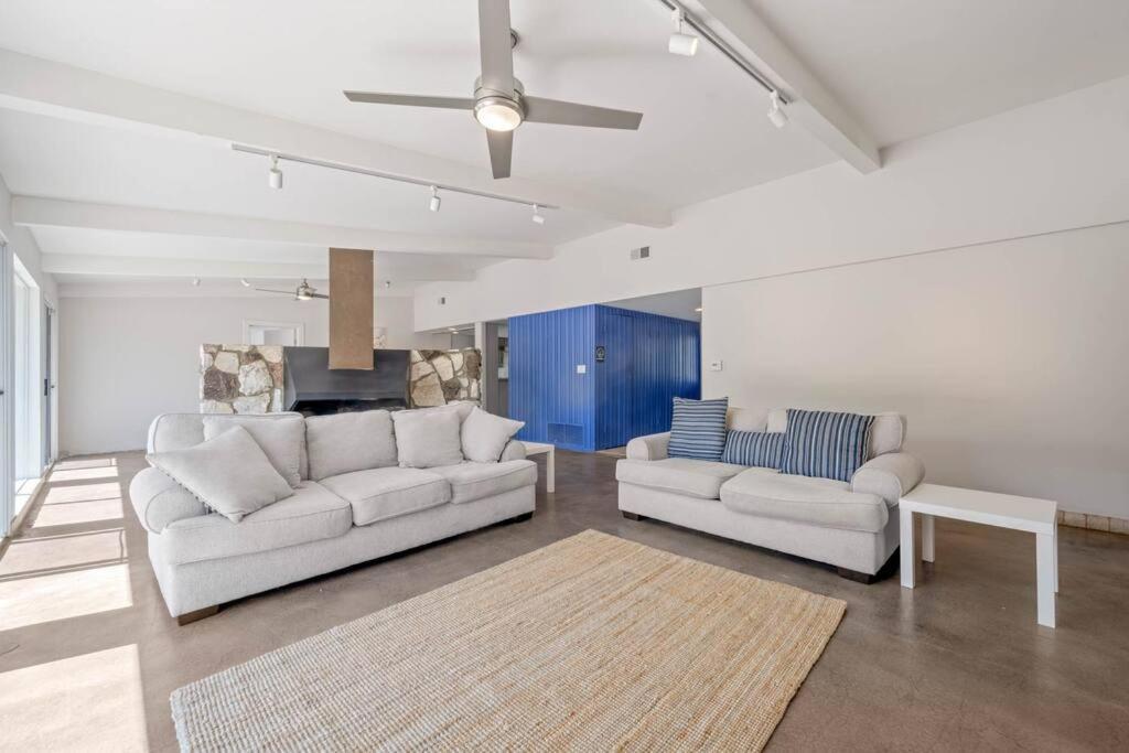 Oakdale Retreat With Pool & * Los Angeles