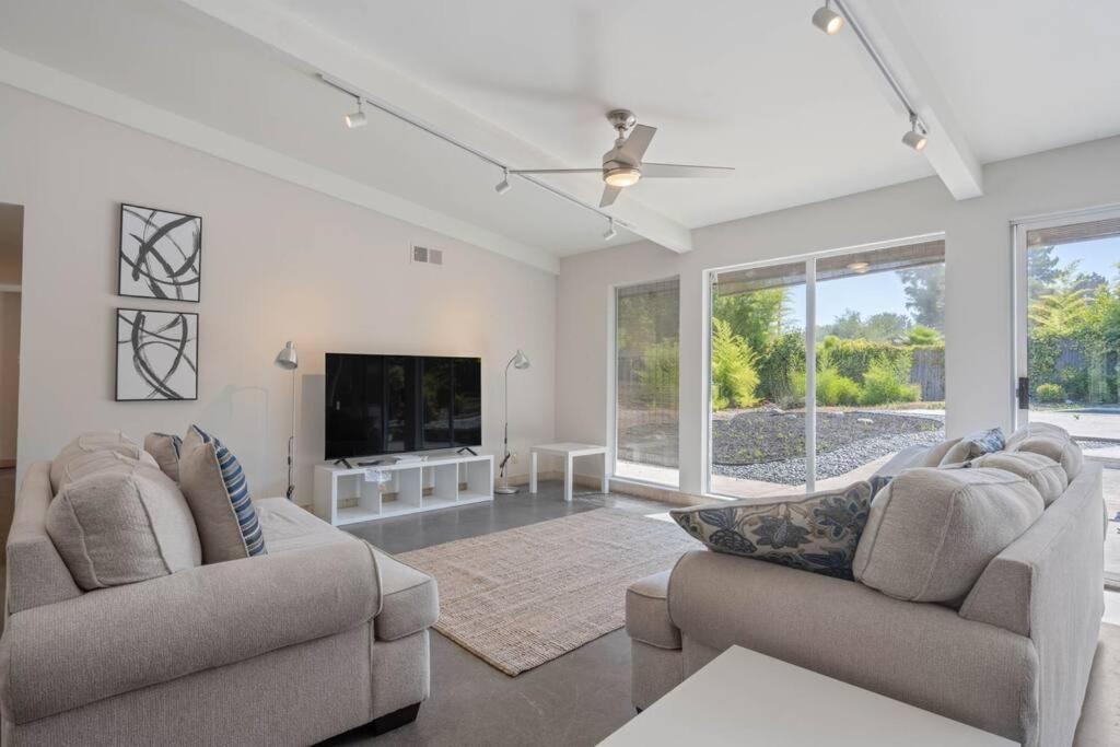 Holiday home Oakdale Retreat With Pool &