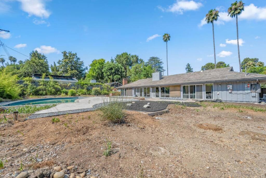 Oakdale Retreat With Pool & *
