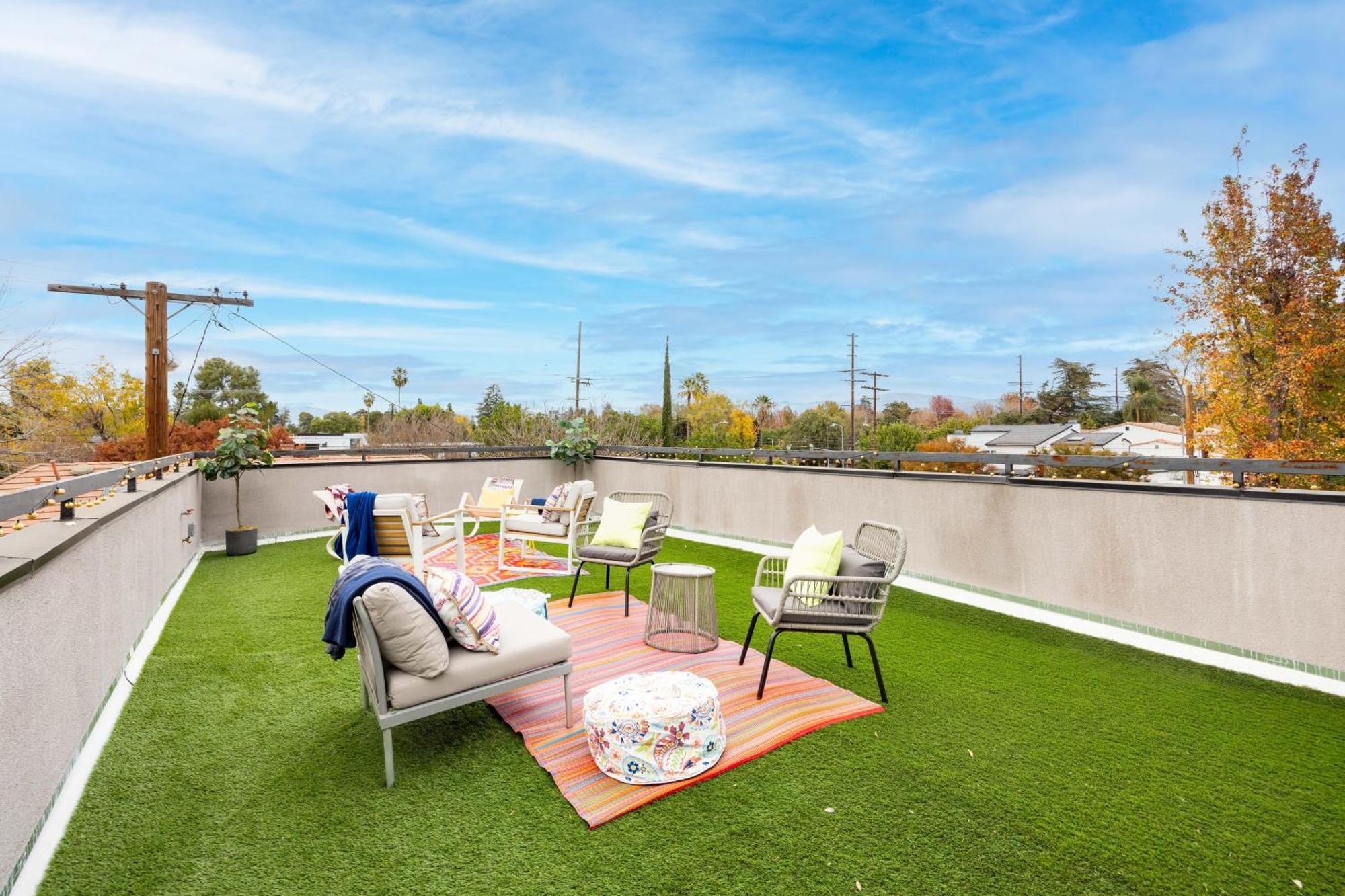 Fulton Ii By Avantstay Rooftop Patio W Views Holiday home Los Angeles