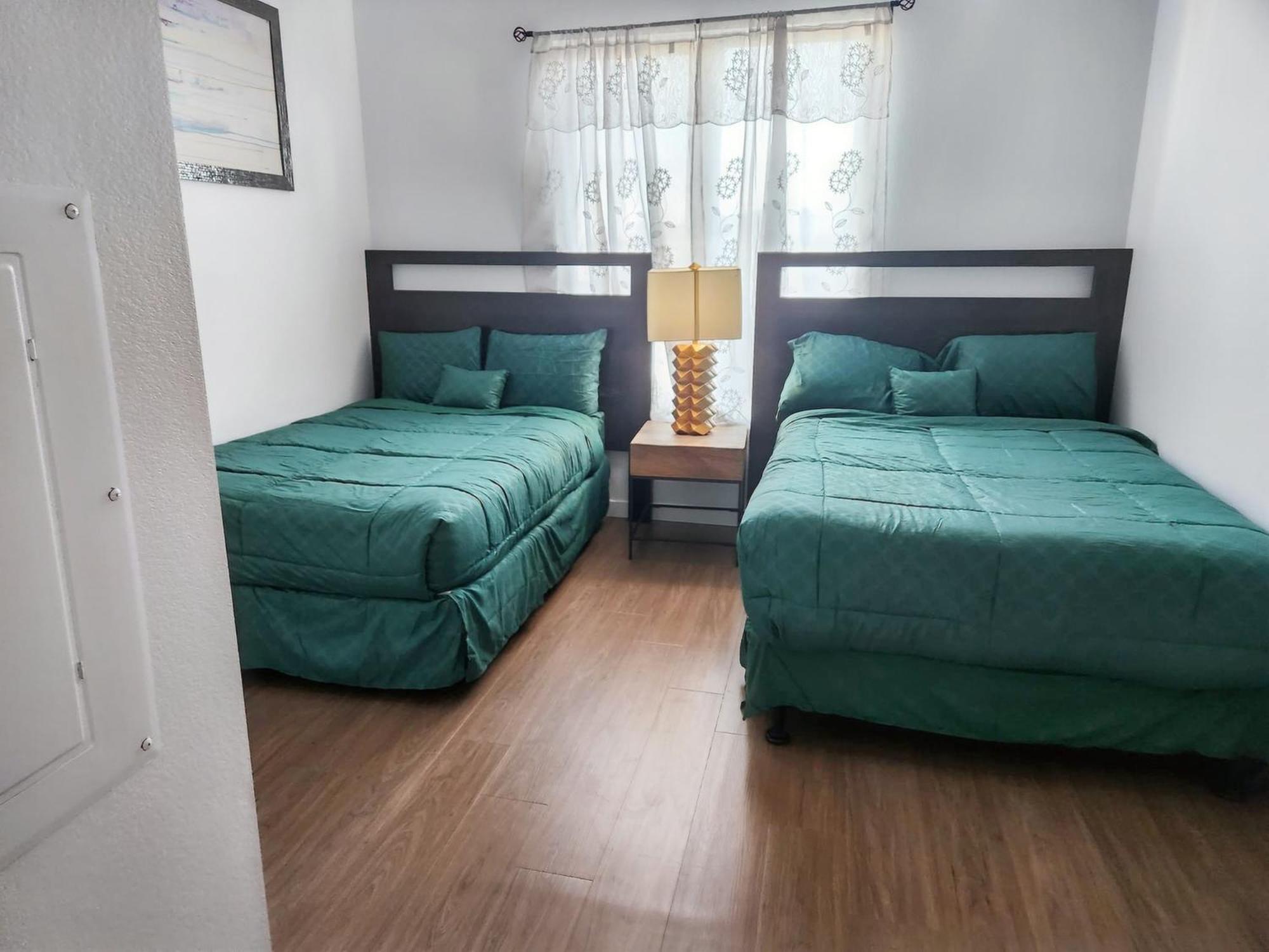 Aparthotel Stayspro - Cityscape Luxury Homes In The Heart Of Angeles *