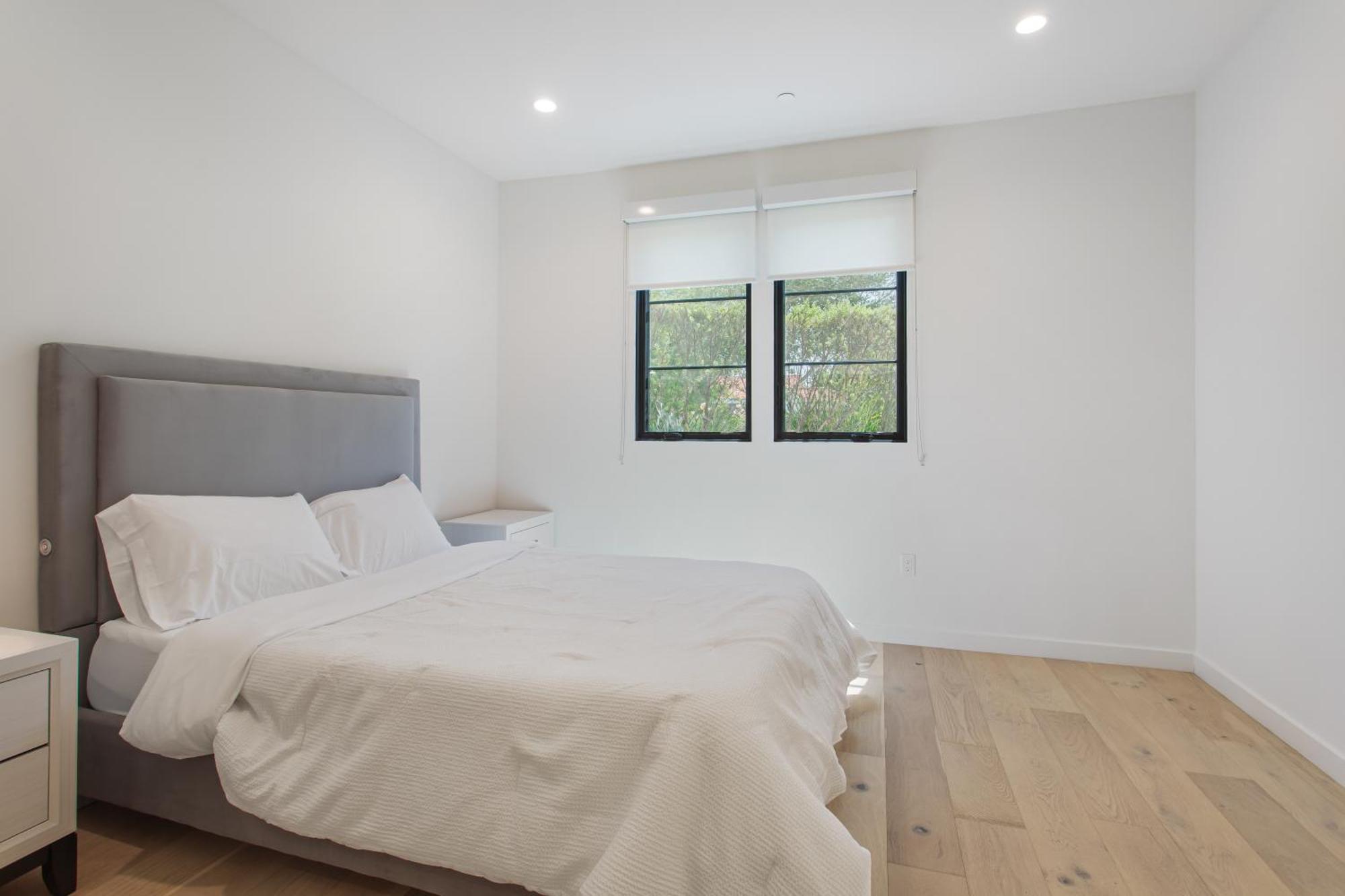 West Side Prime Location 2 Bedroom With Pool Capsule hotel Los Angeles
