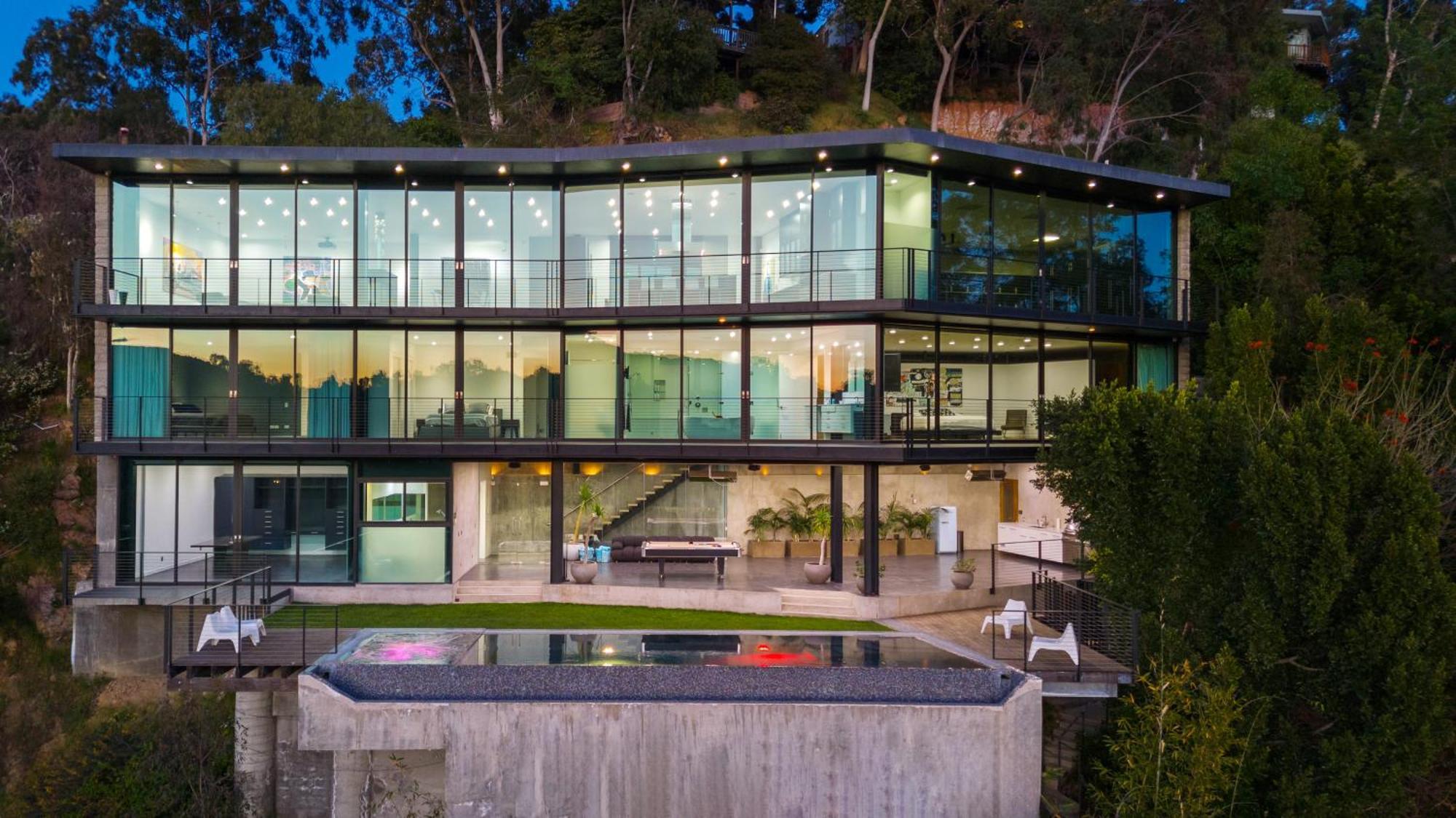 Architectural Masterpiece With Panoramic Views Villa *