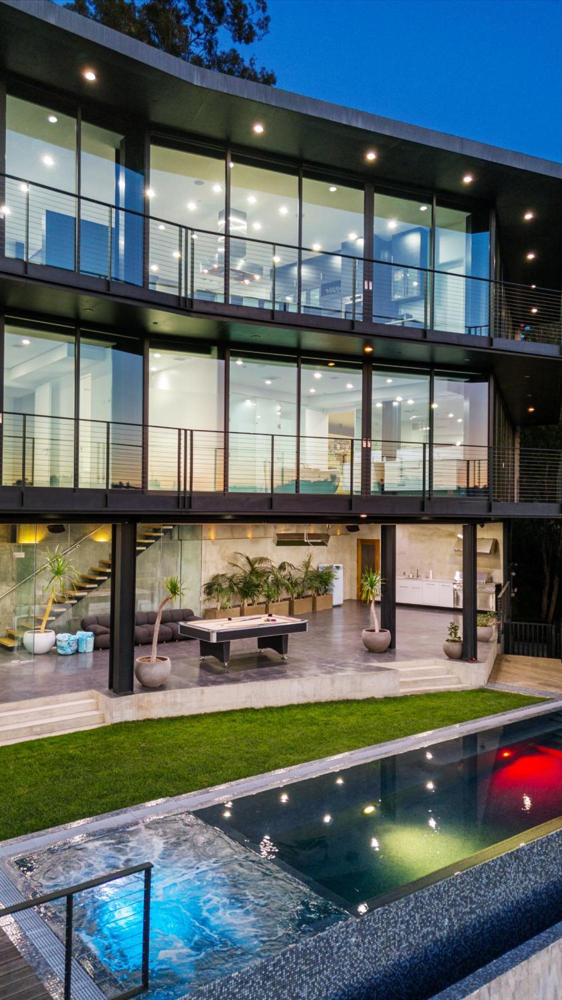 Architectural Masterpiece With Panoramic Views Villa Los Angeles