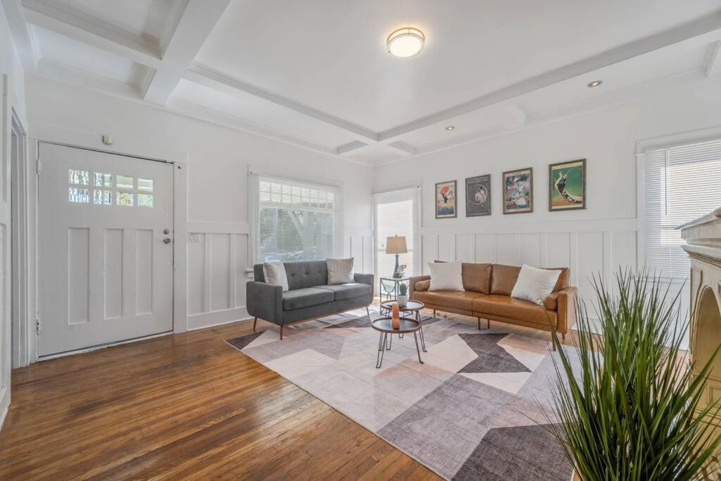 Radiant La Getaway Holiday home Los Angeles