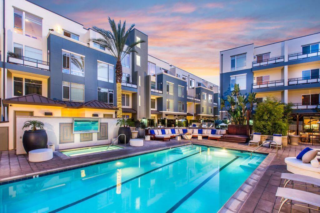 Luxury Retreat In Marina Del Rey