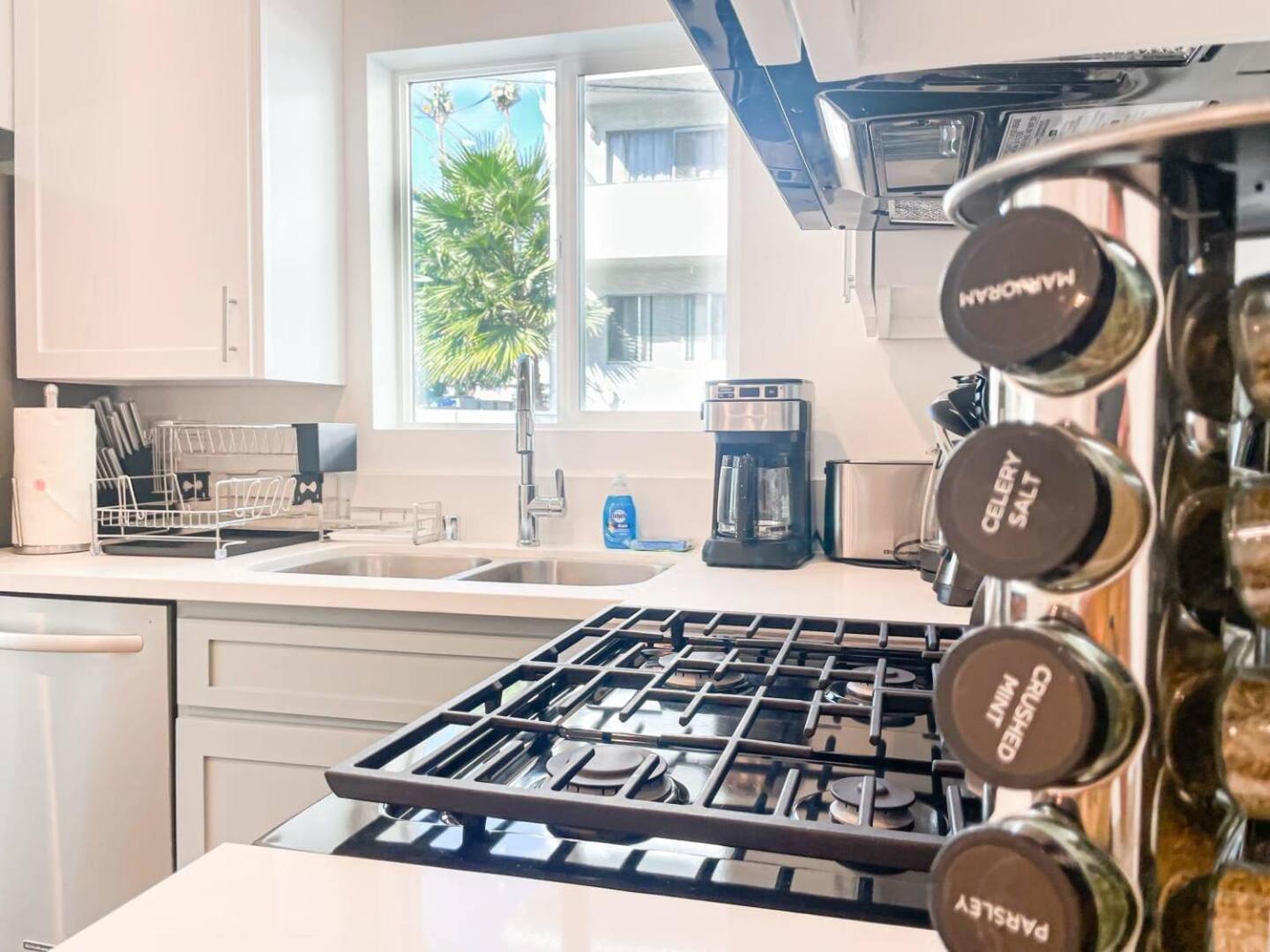 Warm And Welcoming Space In Hollywood-br16-bh Holiday home Los Angeles
