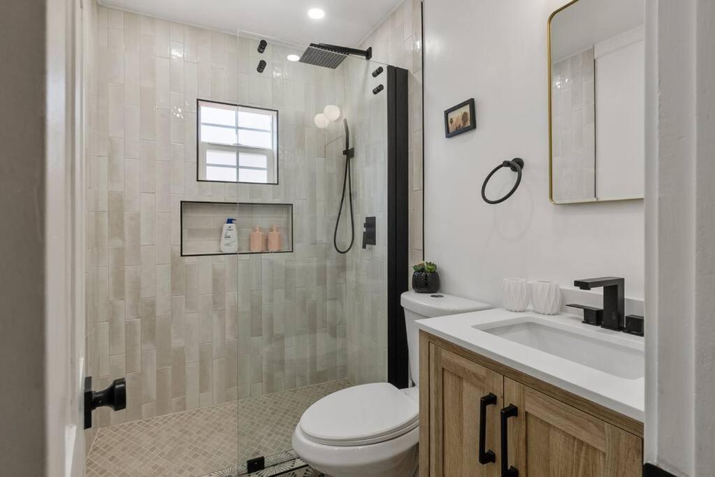 Holiday home La Hub Nearby Dodgers, Pasadena & Downtown Los Angeles