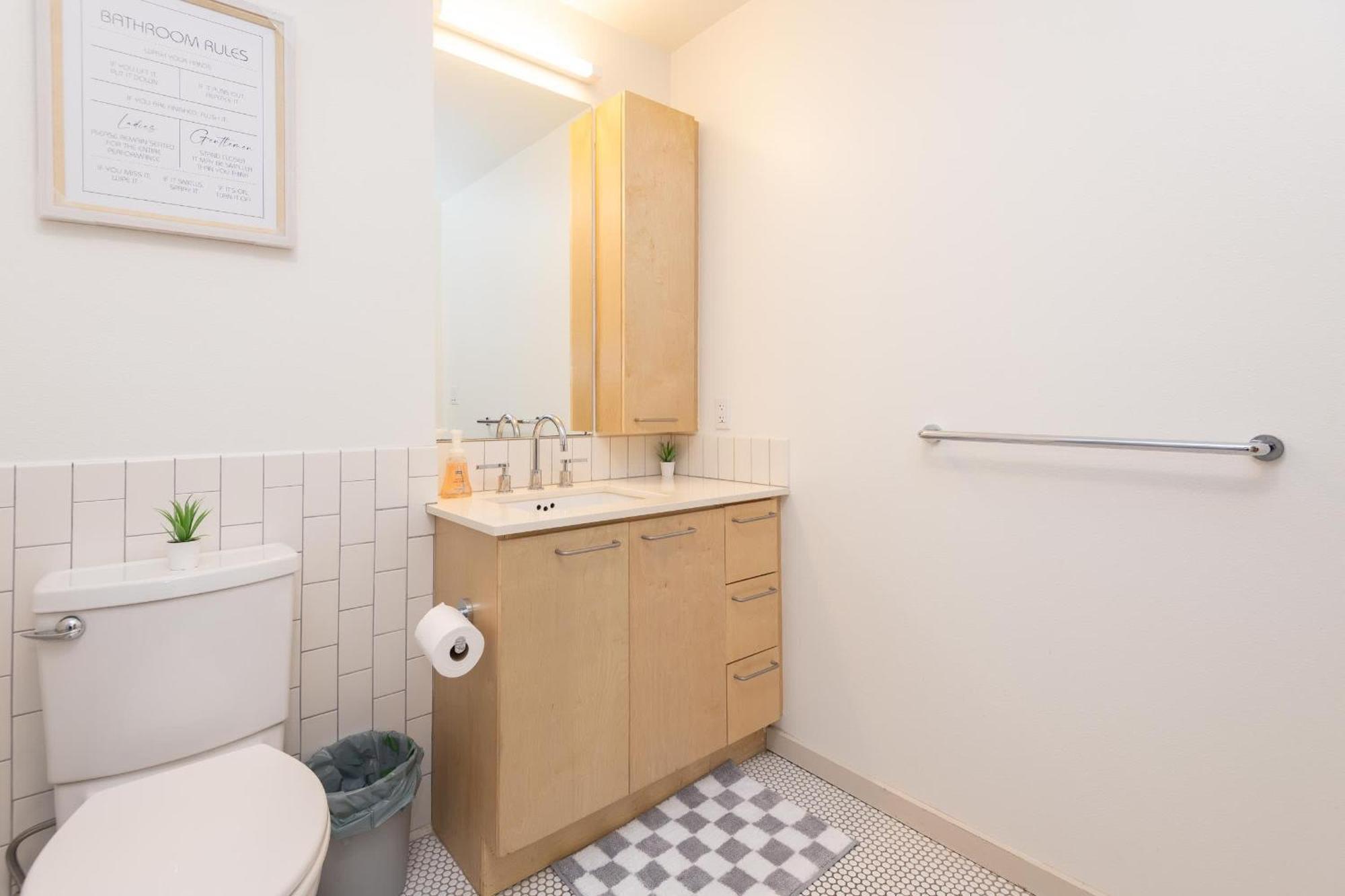 Hollywood Walk Of Fame Free Parking Pool Hot Tub Apartment