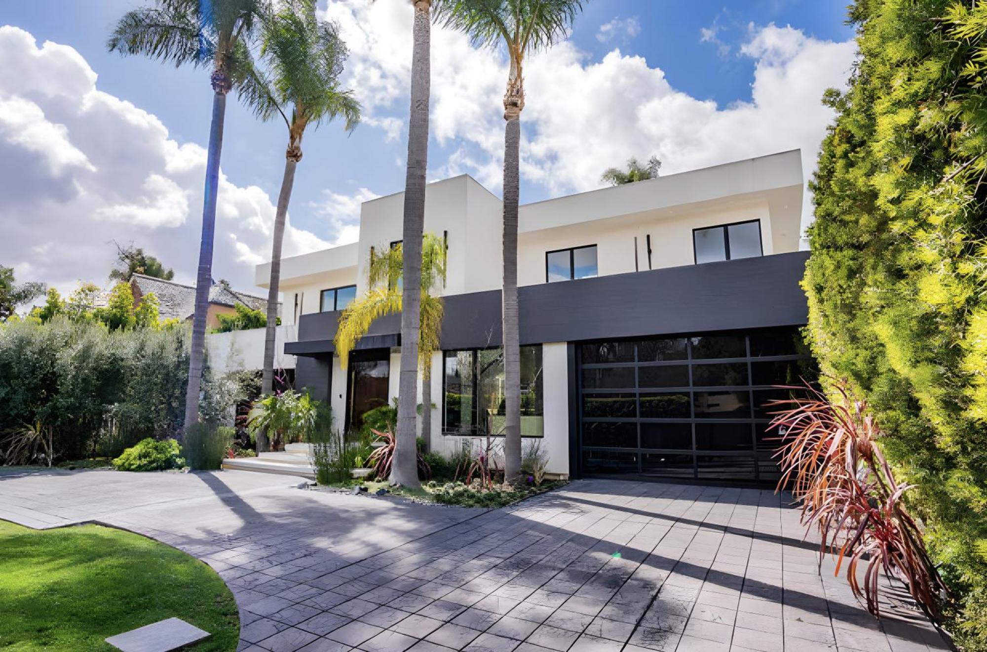 Villa Sleek Grand In Beverly Hills Los Angeles